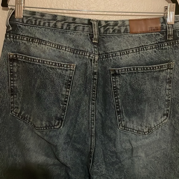 NASTYGAL Jeans w Ankle Slit - Picture 5 of 5